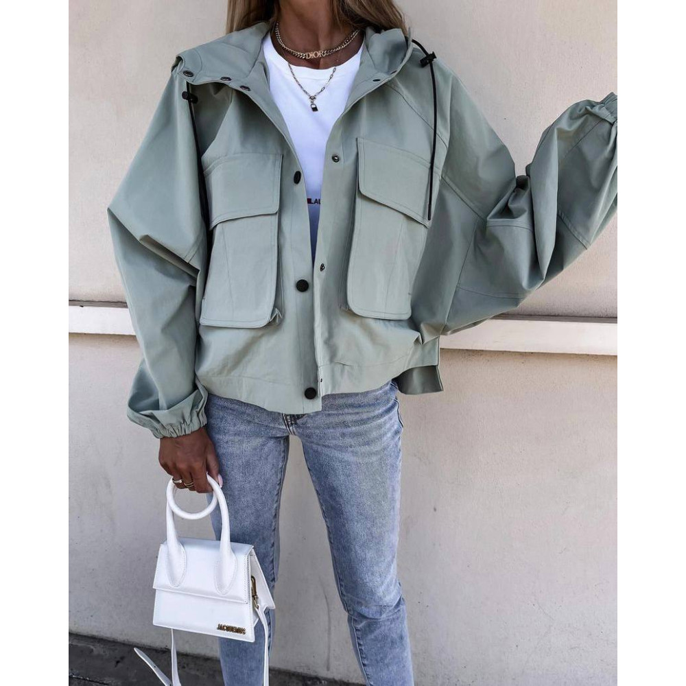 Оливкова жіноча Вітрівка
